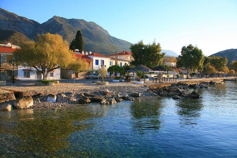 Hotel Theasis Szergúlasz-part Kültér fotó